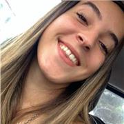 Ragazza di 19 anni, studentessa alla John Cabot University di Roma